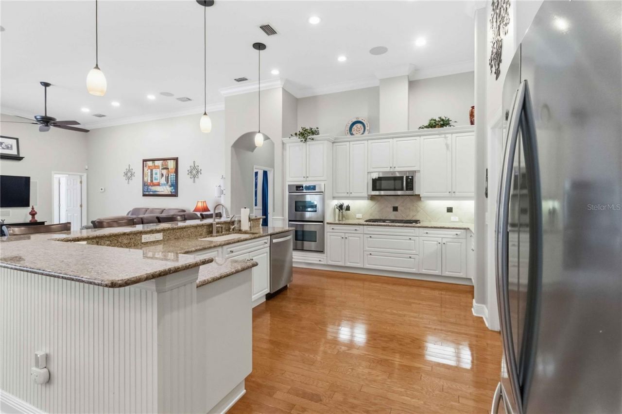 15108 Kestrelglen Way, Lithia, FL 33547 Photo