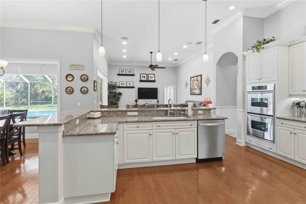 15108 Kestrelglen Way, Lithia, FL 33547 Photo