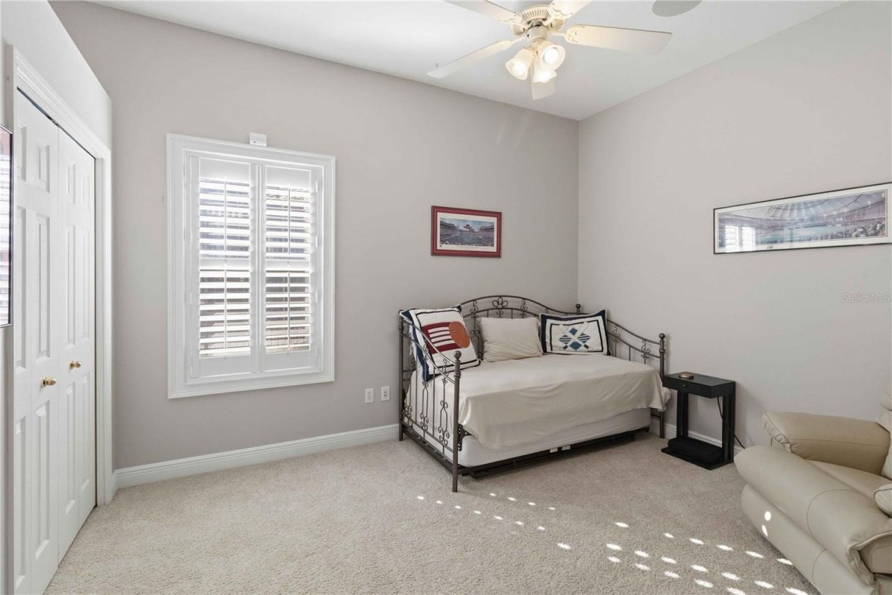 15108 Kestrelglen Way, Lithia, FL 33547 Photo