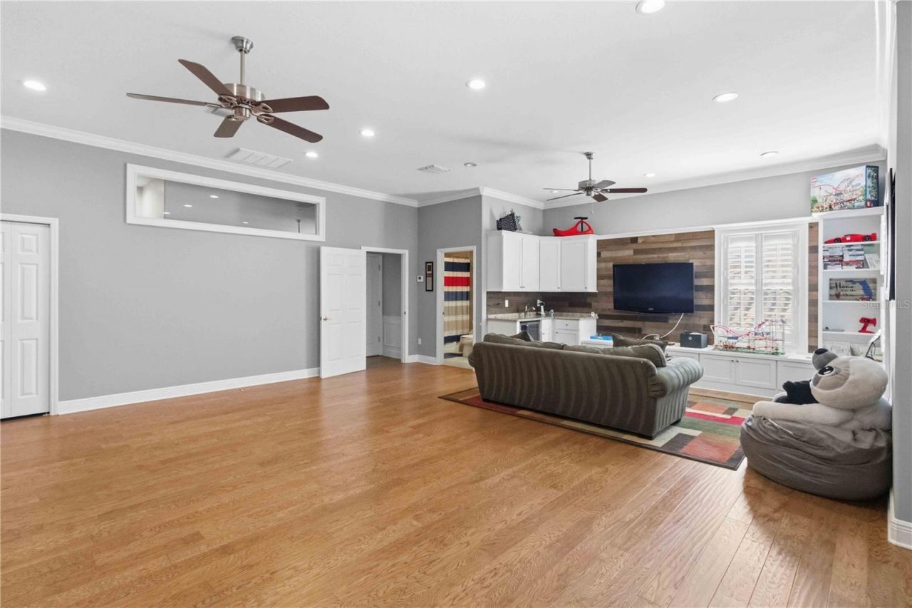 15108 Kestrelglen Way, Lithia, FL 33547 Photo