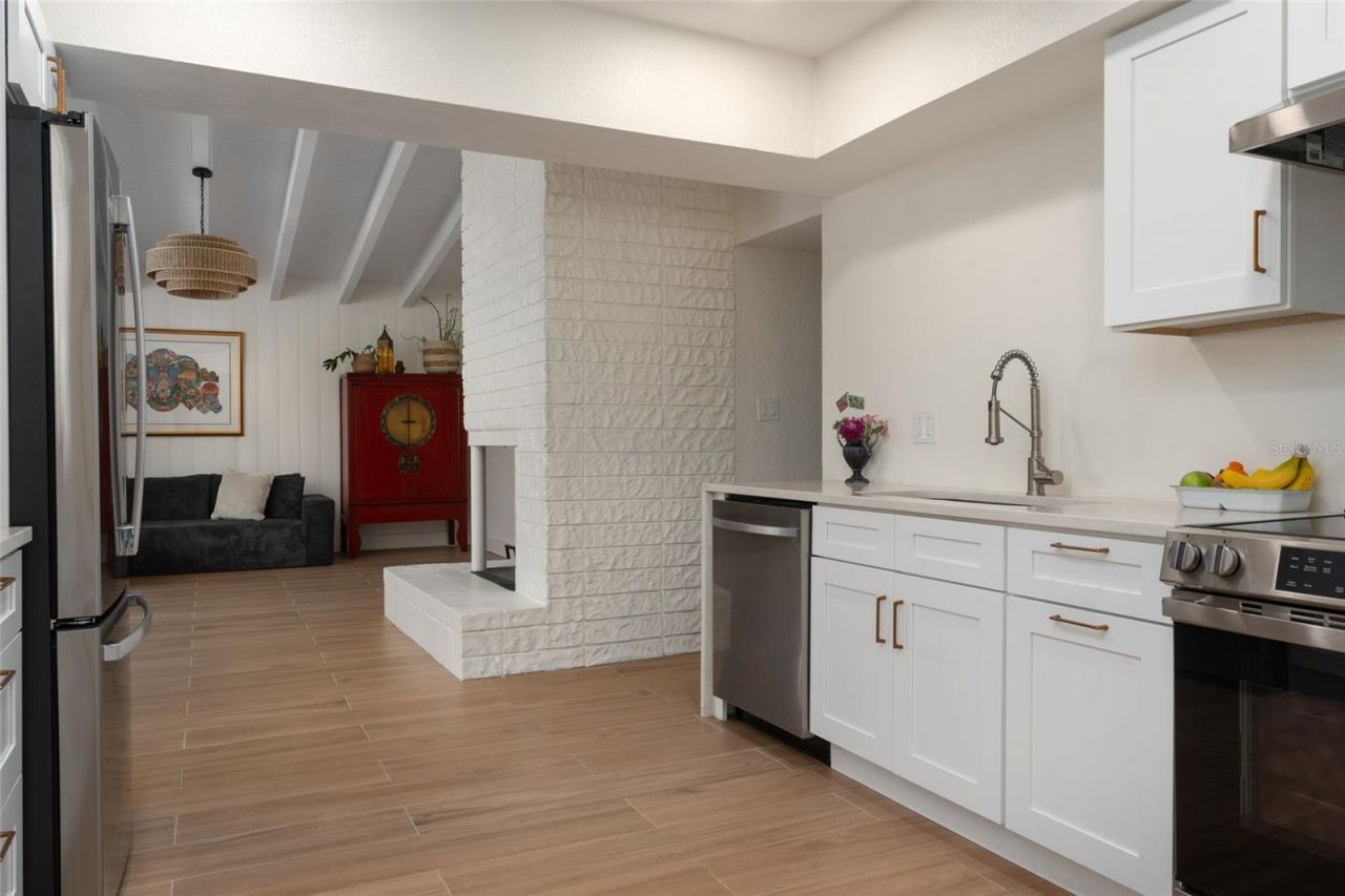 2660 Fairway Avenue S, Saint Petersburg, FL 33712 Photo