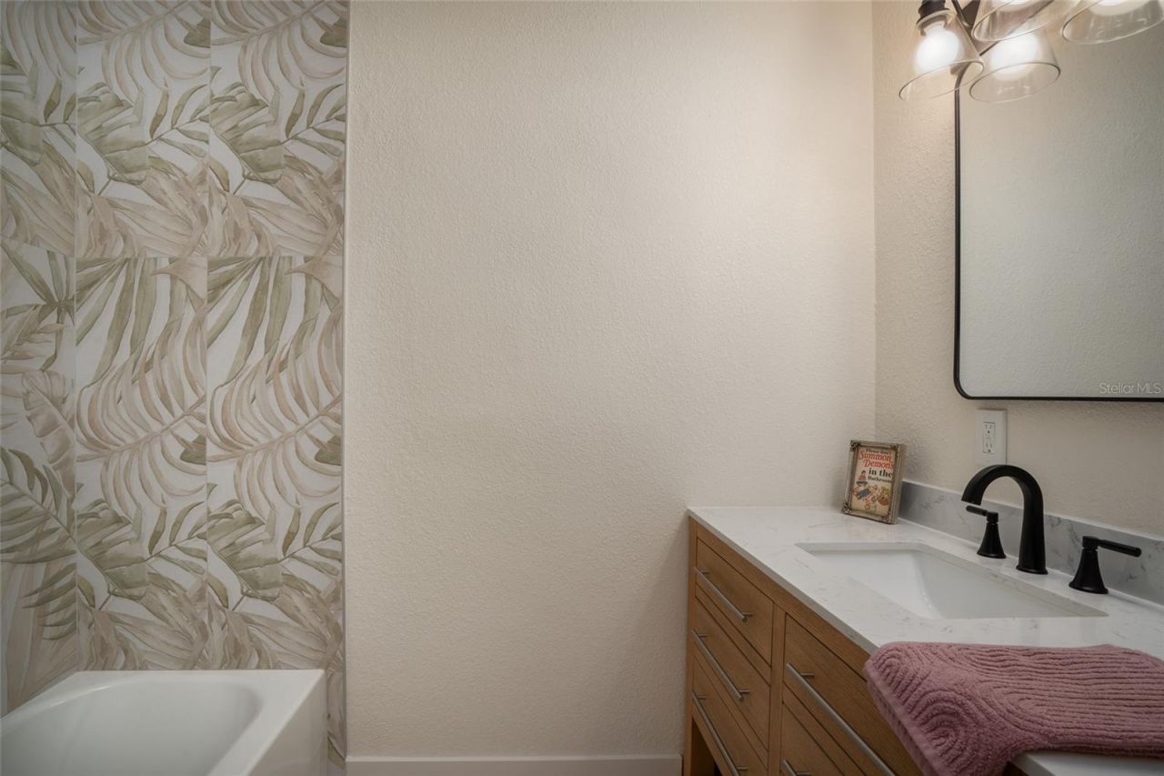 2660 Fairway Avenue S, Saint Petersburg, FL 33712 Photo