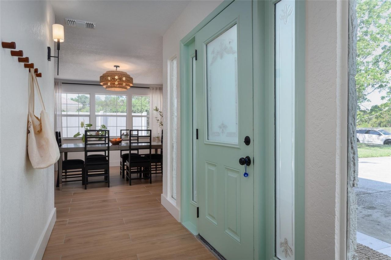 2660 Fairway Avenue S, Saint Petersburg, FL 33712 Photo