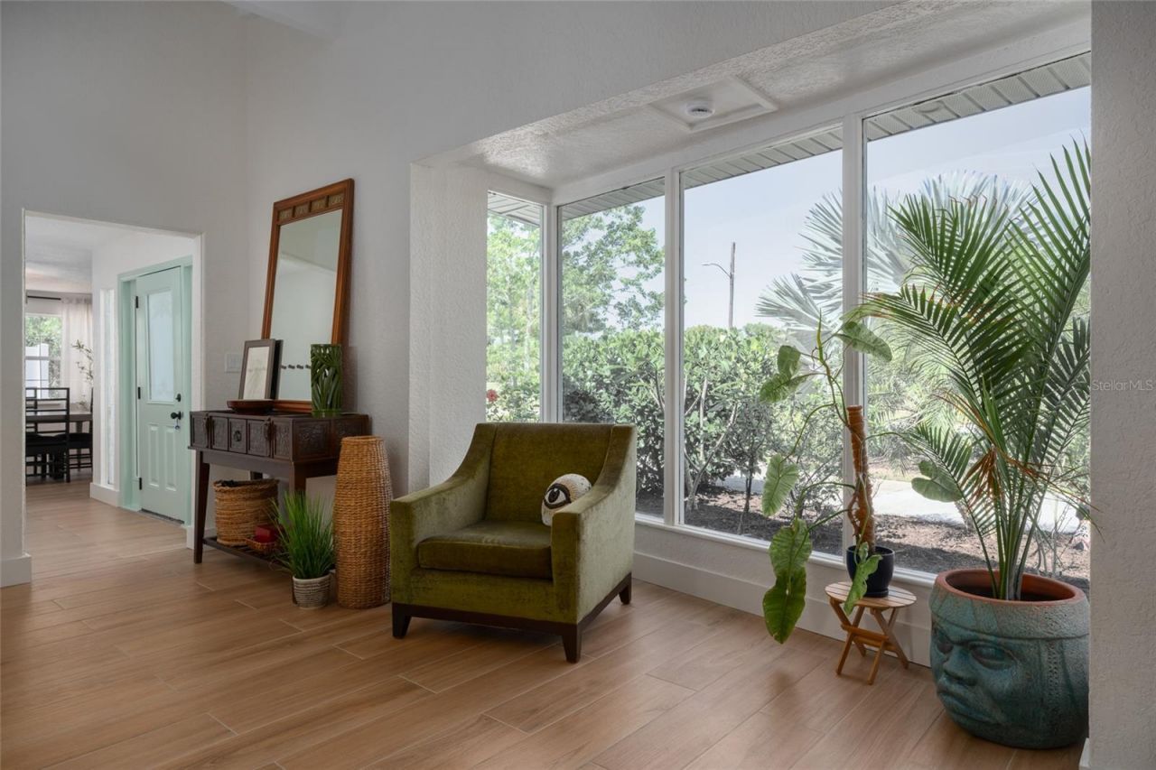 2660 Fairway Avenue S, Saint Petersburg, FL 33712 Photo