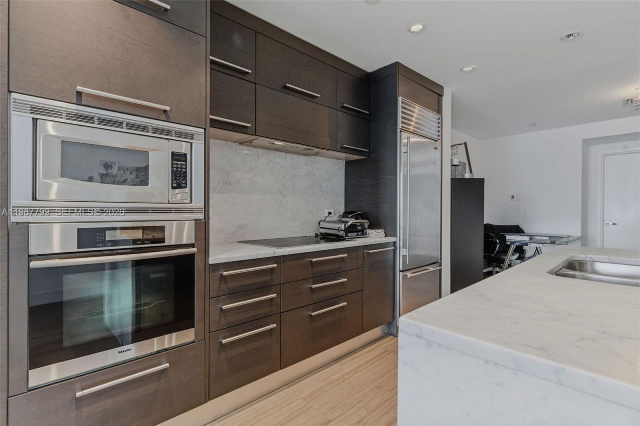 900 Biscayne Blvd , Unit 4308, Miami, FL 33132 Photo