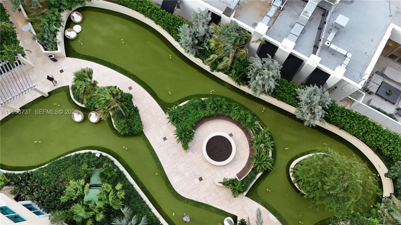 300 S Pointe Dr, Unit 3405, Miami Beach, FL 33139 Photo