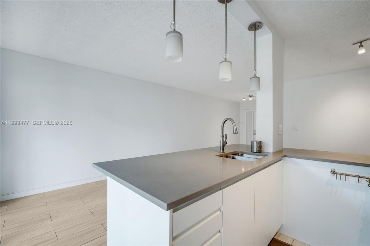 13924 SW 90th Ter, Unit 13924, Miami, FL 33186 Photo