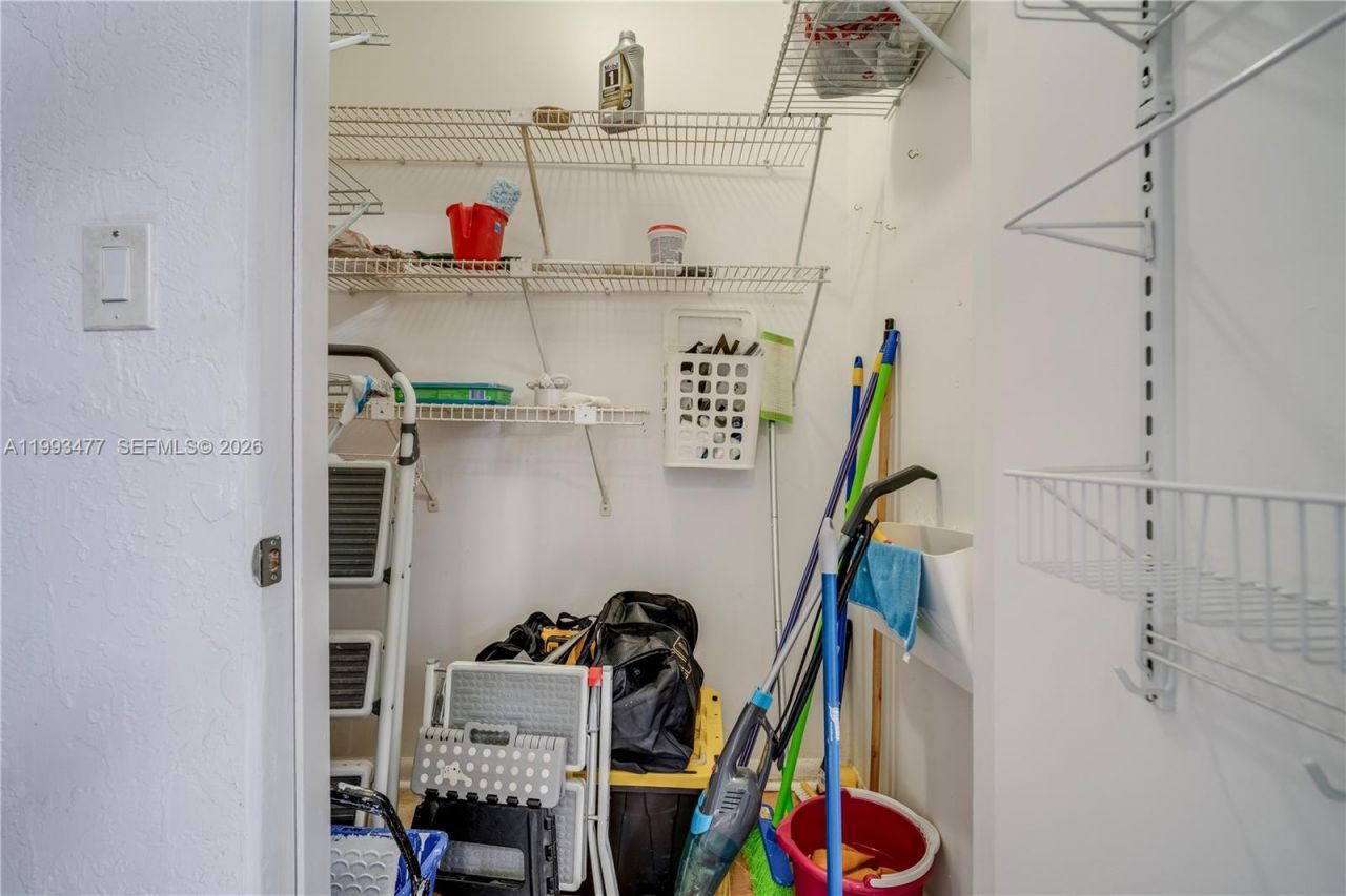13924 SW 90th Ter, Unit 13924, Miami, FL 33186 Photo