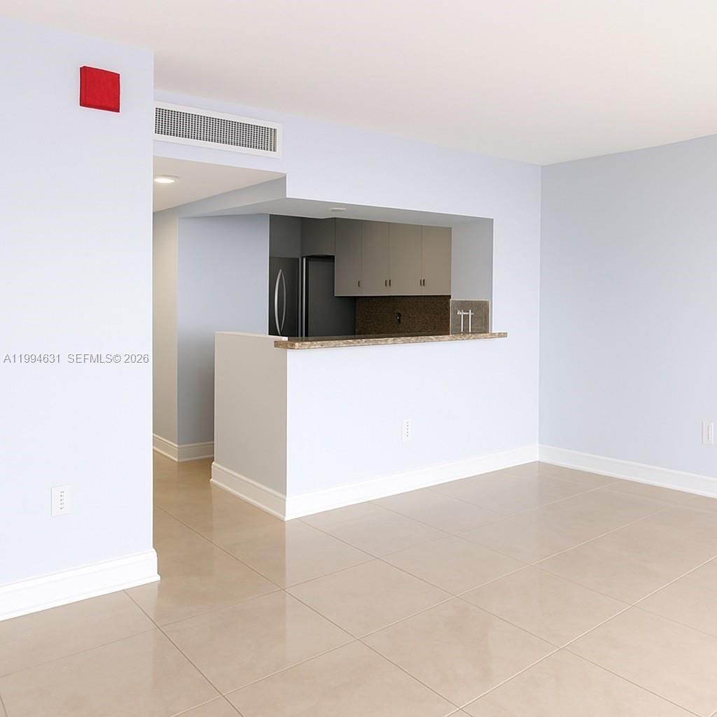 1865 79th St Cswy , Unit 15F, North Bay Village, FL 33141 Photo