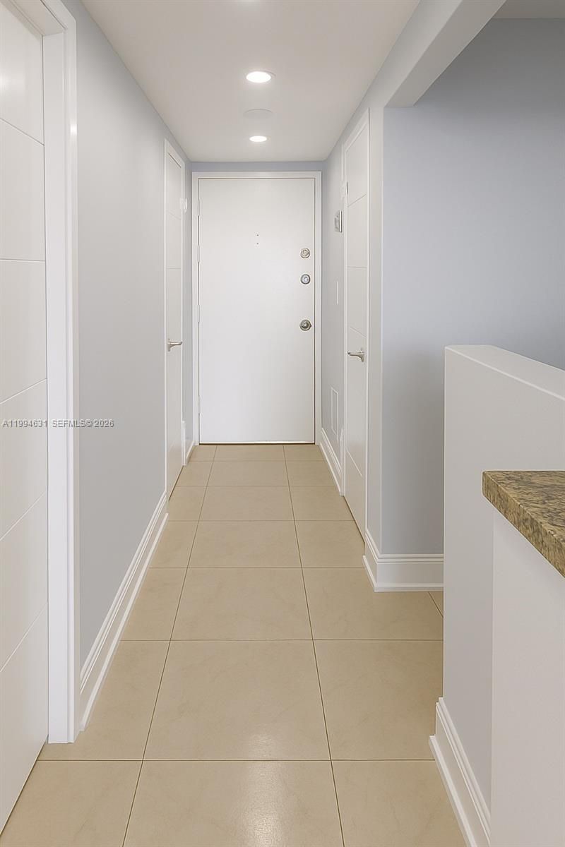 1865 79th St Cswy , Unit 15F, North Bay Village, FL 33141 Photo