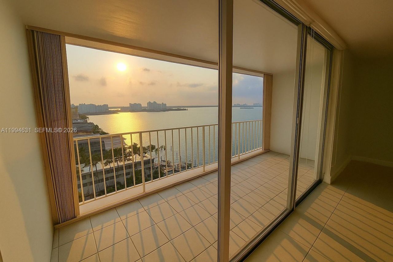 1865 79th St Cswy , Unit 15F, North Bay Village, FL 33141 Photo