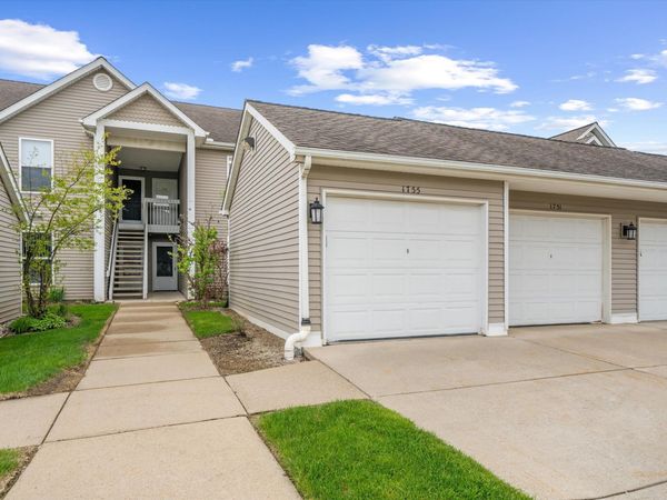 1755 Weatherstone Drive, Ann Arbor, MI 48108