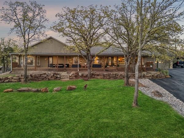 100 Swisher Road, Shady Shores, TX 76208