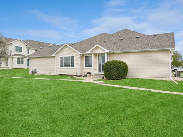 2845 Orinoco Court SW, Altoona, IA 50009