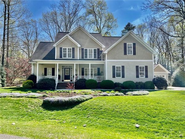 48 Turtle Point Lane , Hartfield, VA 23071