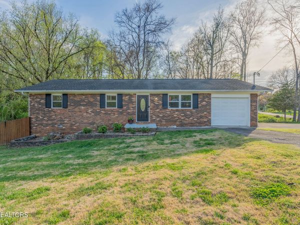 5624 Magazine Rd, Knoxville, TN 37920