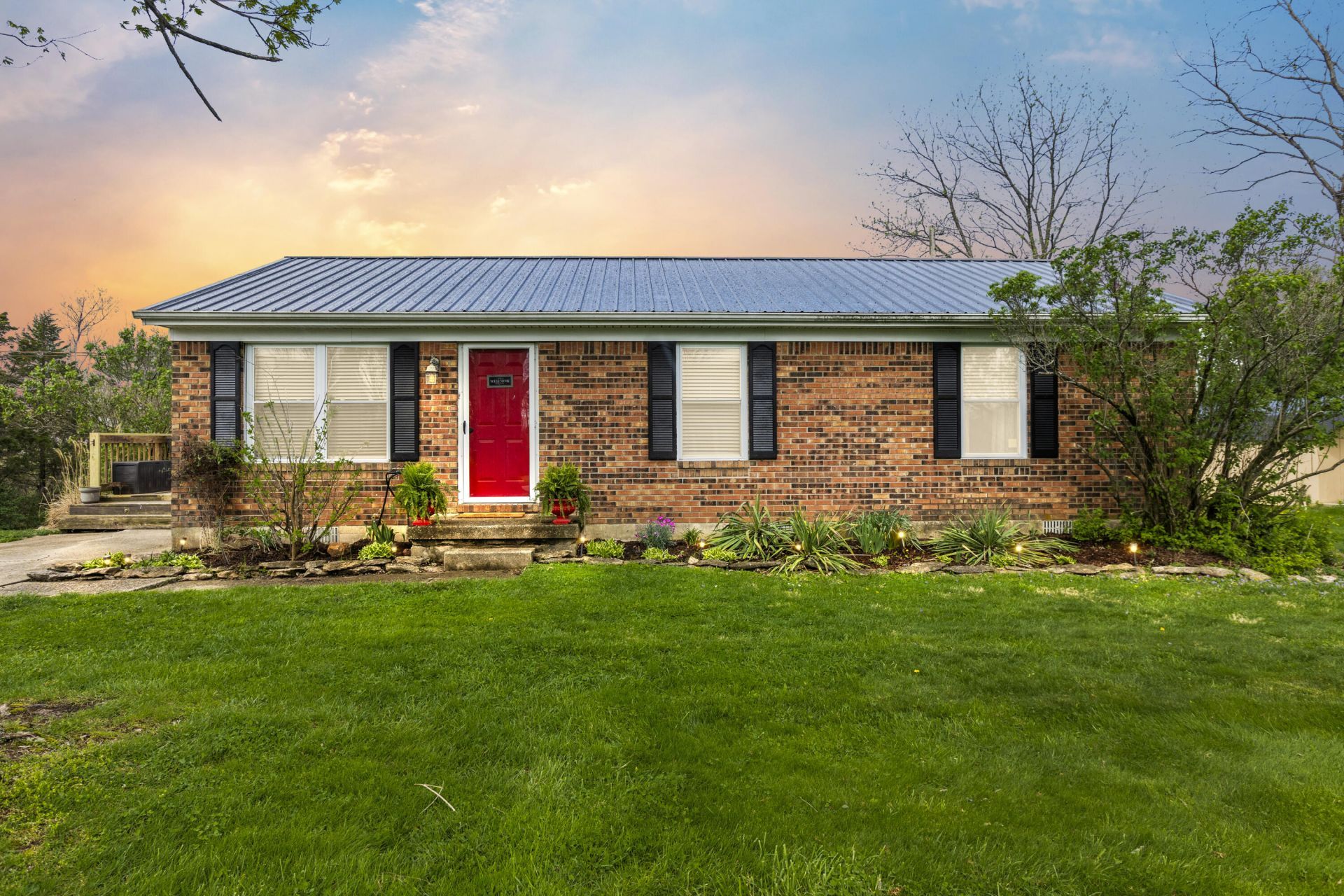 11 Lakeview Drive, Williamstown, KY 41097