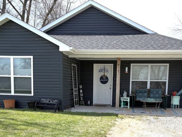 717 S Allen Street, Centralia, MO 65240