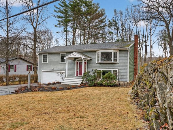 10 Twin Island Drive, Biddeford, ME 04005