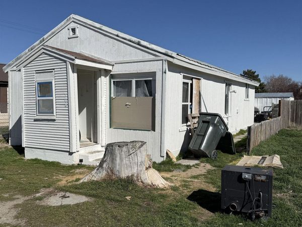 108 N 3rd St E, Paul, ID 83347