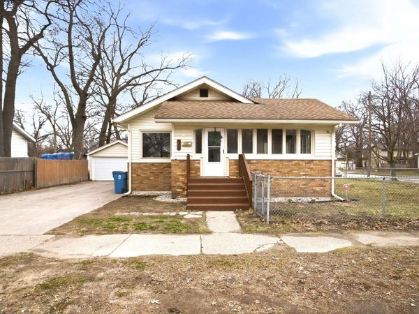 16 E Cleveland Avenue, Muskegon, MI 49444