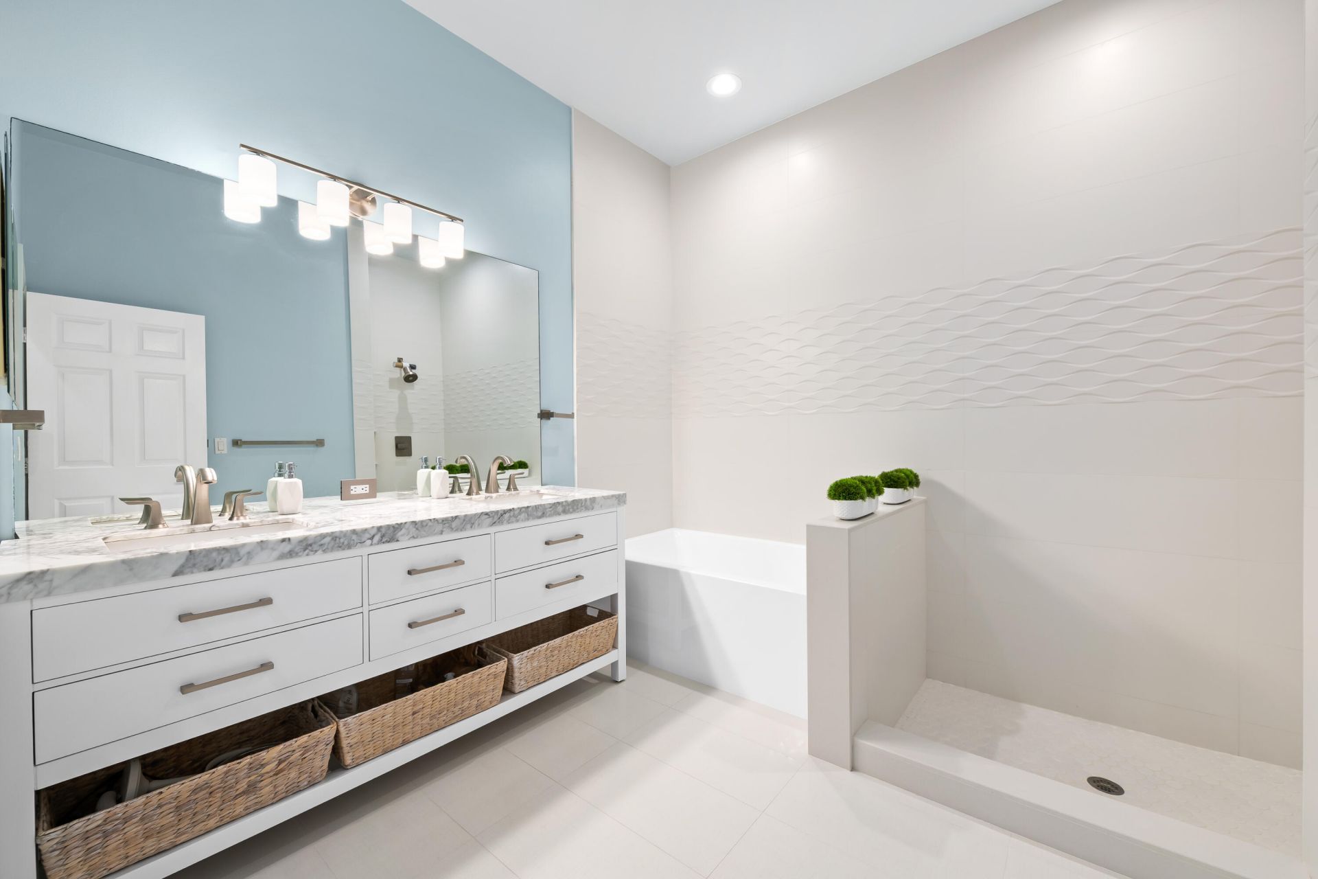 7825 Aberdeen Lakes Drive, Boynton Beach, FL 33472 Photo