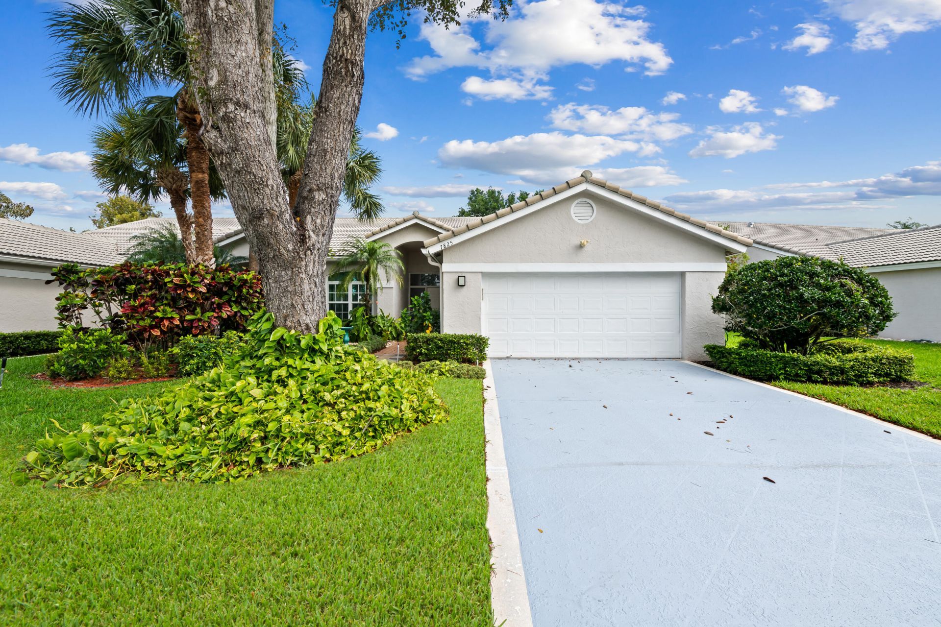 7825 Aberdeen Lakes Drive, Boynton Beach, FL 33472 Photo