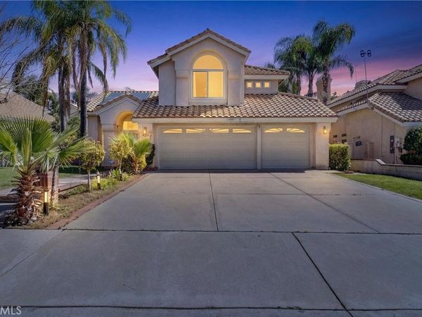 7437 Red Clover Way, Highland, CA 92346