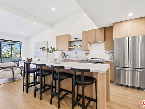 4600 Via Dolce, Unit 305, Marina Del Rey, CA 90292