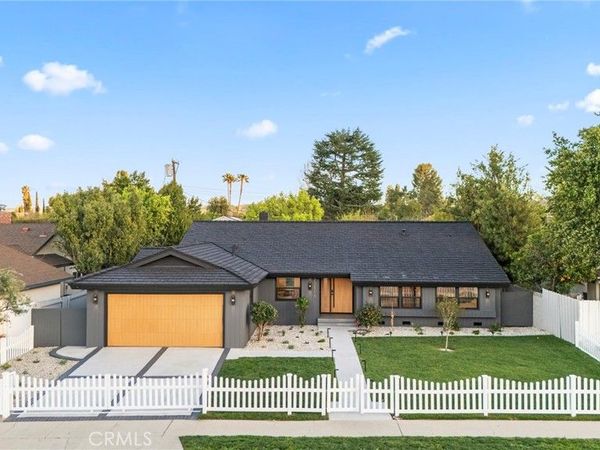 23856 Aetna , Woodland Hills, CA 91367