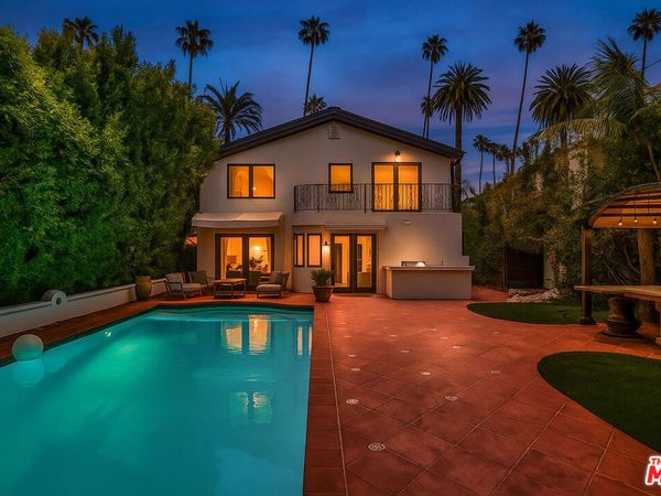 209 N Doheny Drive, Beverly Hills, CA 90211