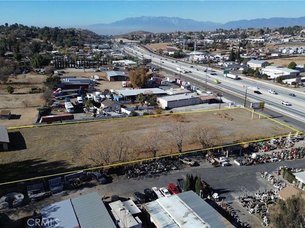31805 Outer Highway 10, Redlands, CA 92373