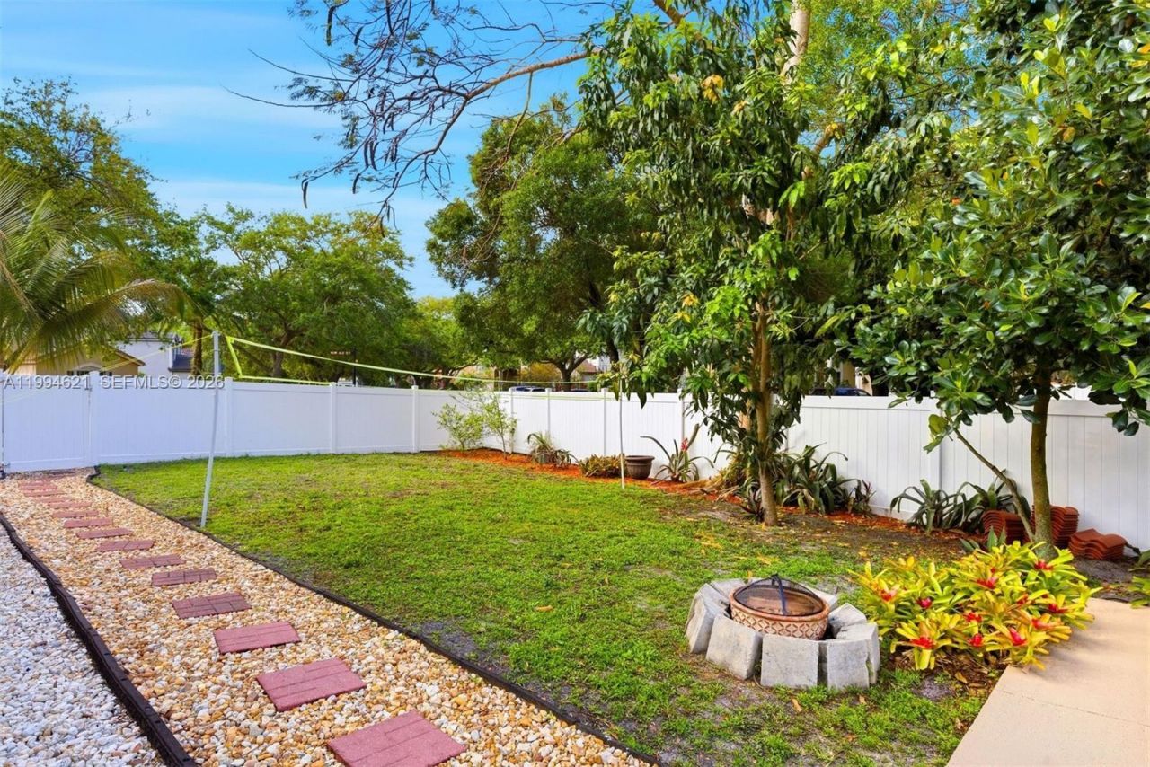 5821 NW 62nd St , Parkland, FL 33067 Photo