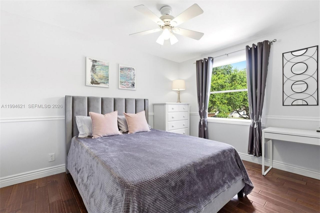 5821 NW 62nd St , Parkland, FL 33067 Photo