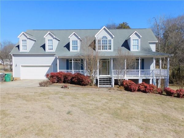 4108 Stillbrook Lane , High Point, NC 27265