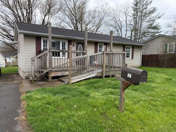 514 24th Street, OAK HILL, WV 25901