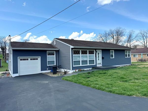 107 CENTER STREET, SUMMERSVILLE, WV 26651