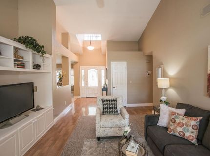 9513 Laguna Lake Way, Elk Grove, CA 95758 Photo