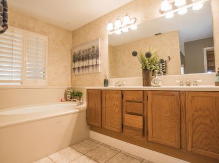 9513 Laguna Lake Way, Elk Grove, CA 95758 Photo