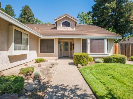 9513 Laguna Lake Way, Elk Grove, CA 95758 Photo