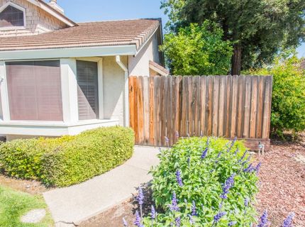 9513 Laguna Lake Way, Elk Grove, CA 95758 Photo