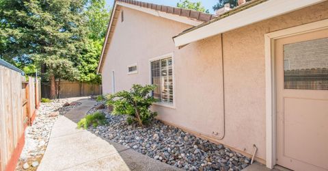 9513 Laguna Lake Way, Elk Grove, CA 95758 Photo