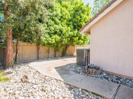 9513 Laguna Lake Way, Elk Grove, CA 95758 Photo