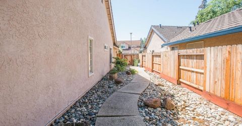 9513 Laguna Lake Way, Elk Grove, CA 95758 Photo