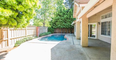 9513 Laguna Lake Way, Elk Grove, CA 95758 Photo