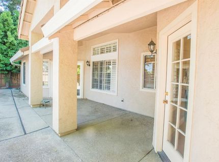 9513 Laguna Lake Way, Elk Grove, CA 95758 Photo