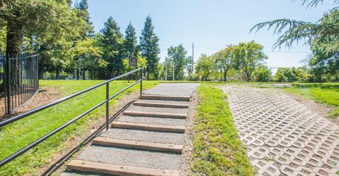 9513 Laguna Lake Way, Elk Grove, CA 95758 Photo