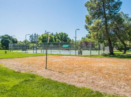 9513 Laguna Lake Way, Elk Grove, CA 95758 Photo