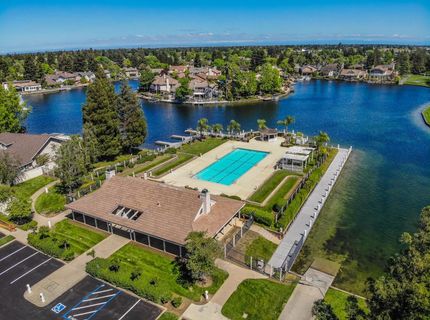 9513 Laguna Lake Way, Elk Grove, CA 95758 Photo