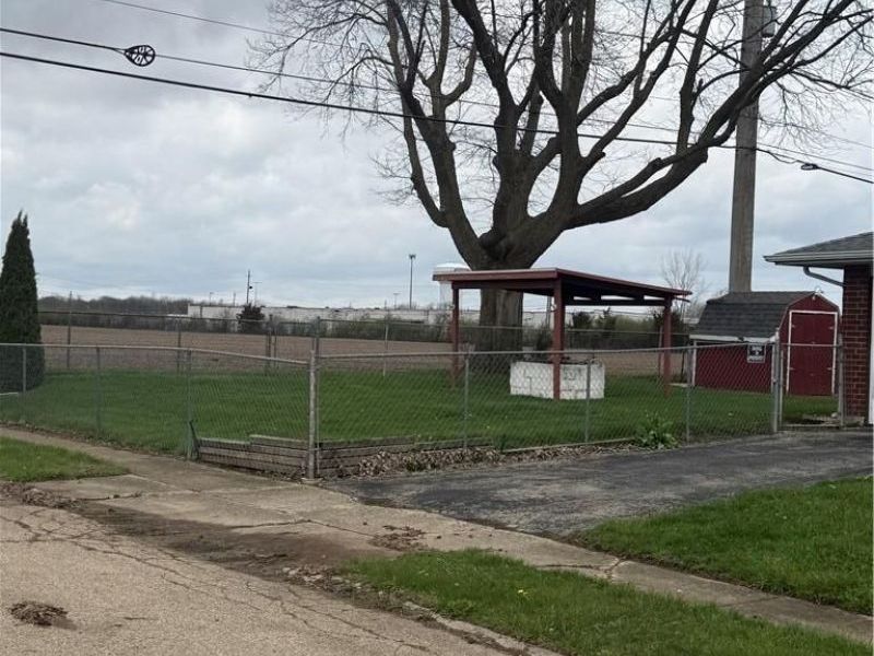 2000 Edge Street, Piqua, OH 45356 Photo 2